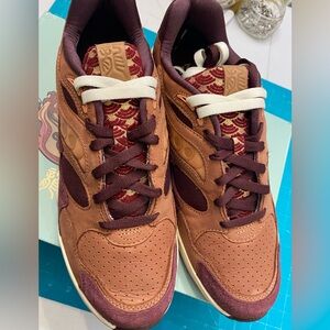 SAUCONY Grid Shadow 2. Year of the Dragon NEW!